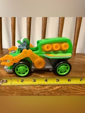 PAW Patrol Mighty Pups Super Paws Rocky Deluxe Transforming Vehicle Lights Sound